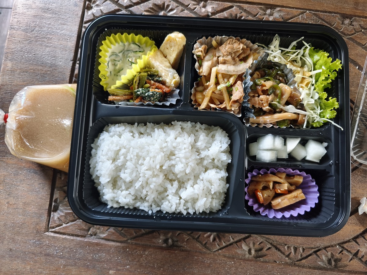 和食の店。スマイリーキッチン